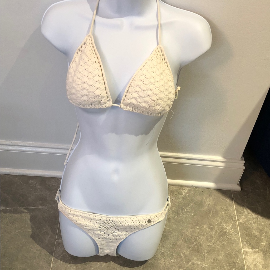 Elegant Cream Crochet Bikini Set Sz M
